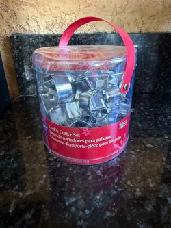 Cookie cutter set