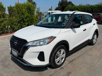2022 NISSAN KICKS