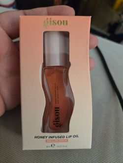 Gisou 
Honey Infused Hydrating Lip Oil
