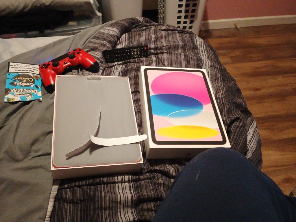 iPad 10 ( A16 ) 2025 128gb pink Brand New