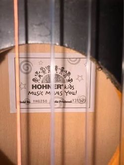 Hohner kids YHG250 guitar