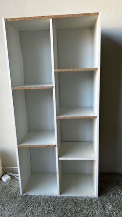 *** Move Out Sale *** Book Shelf
