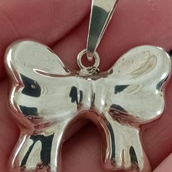 mexico Signed Sterling Silver BOW Pendant