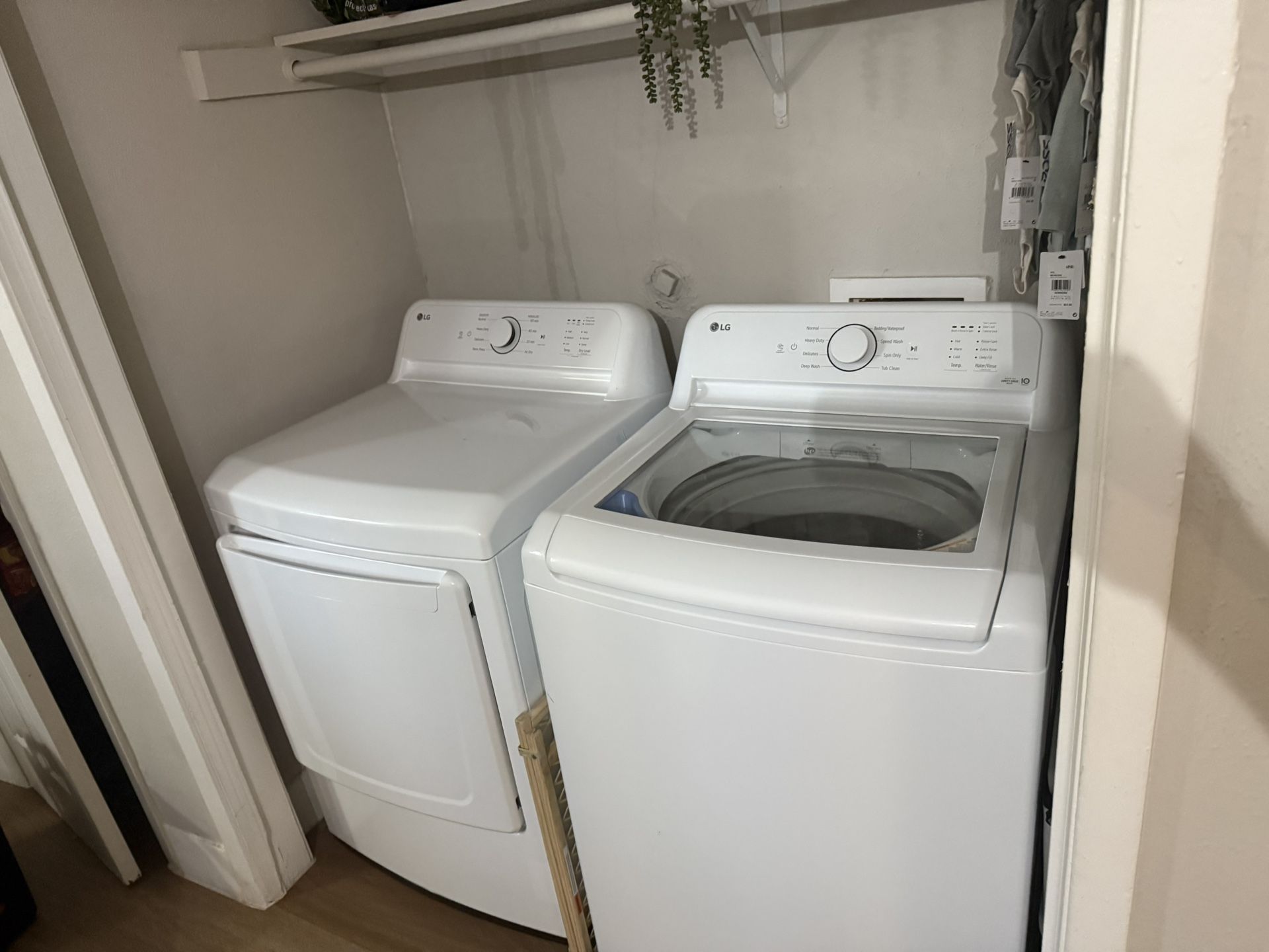 Washer & Dryer 