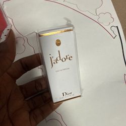 Dior J’adore Eau de Parfum 5ml Mini Perfume