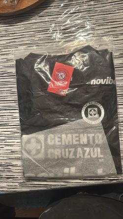Cruz Azul Jersey Negra Manga Larga XL… Azul Manga Corta XL…
