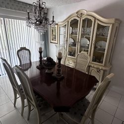 Antique Dining Room Set 