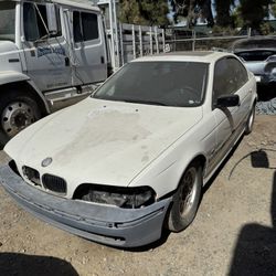 1999 BMW 540i 