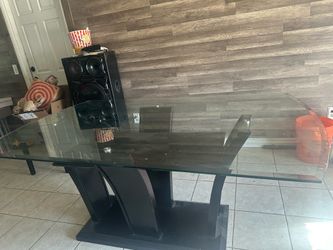 Dinning table