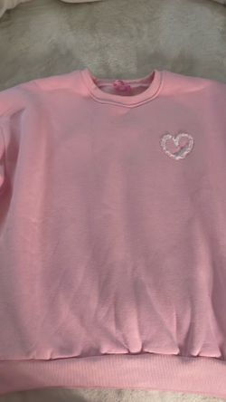 edikted love oversized sweatshirt . size small worn once