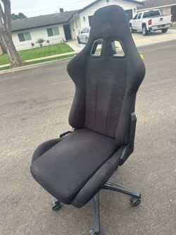 Corsair gaming chair
