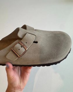 New Birkenstock Boston Taupe Clogs