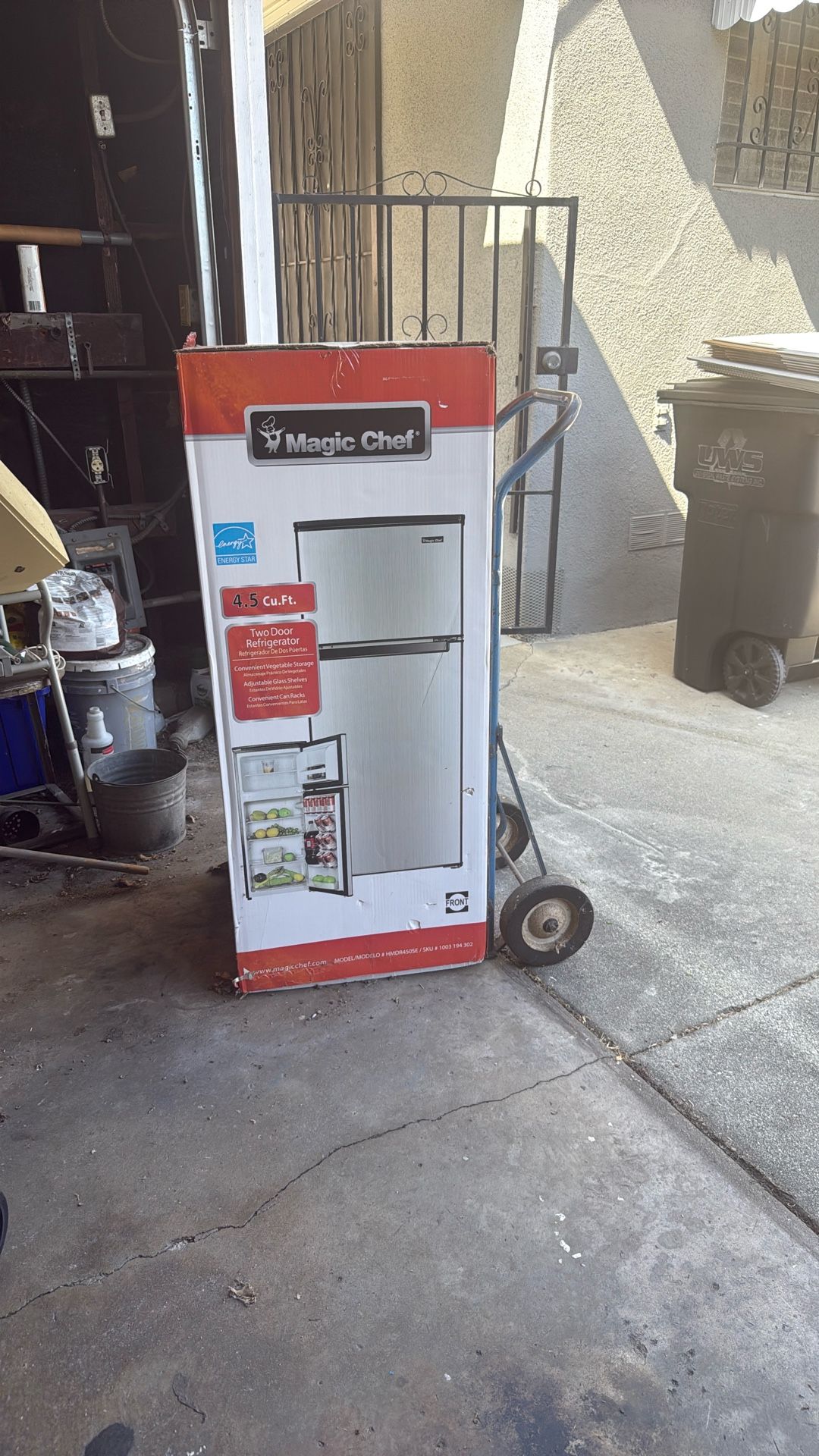 NEW 4.5 Cf Two Door Refrigerator