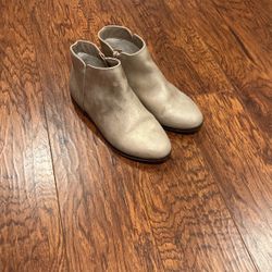 Cat & Jack- Girls Boots Size 3