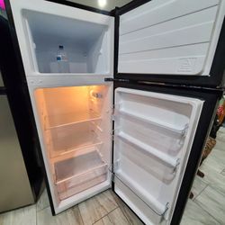 Stainless Steel Refrigerator 57Hx22W