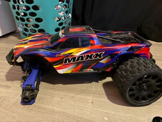Traxxas maxx