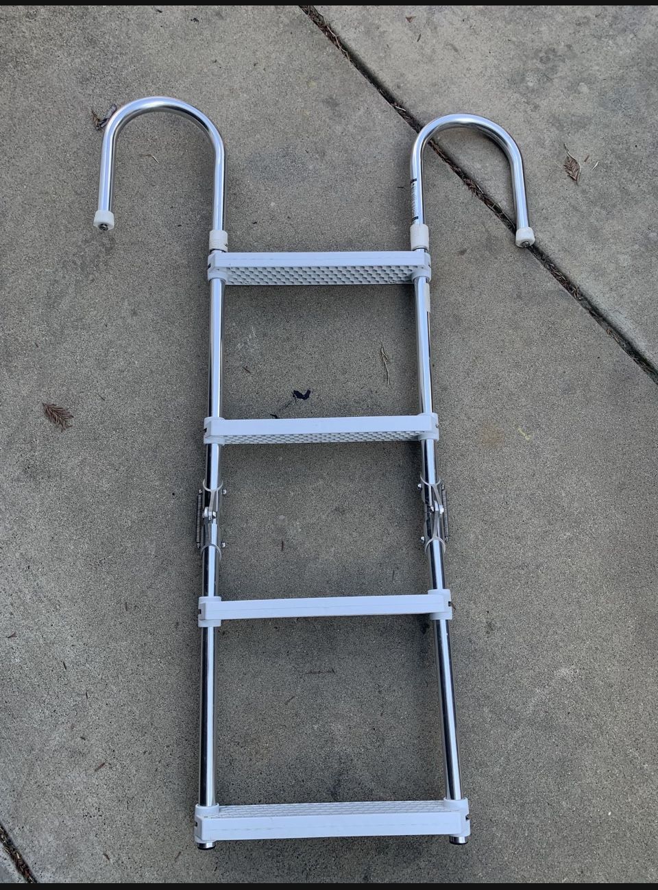 Inflatable Or Aluminum Boat Ladder