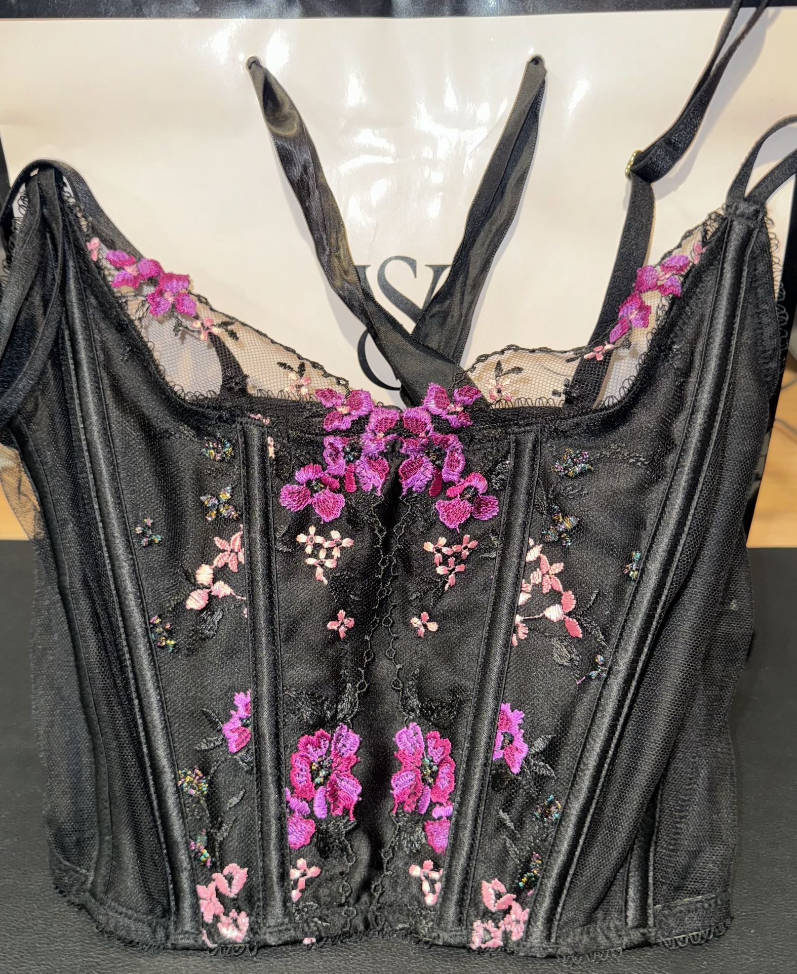 VICTORIA’S SECRET CORSET