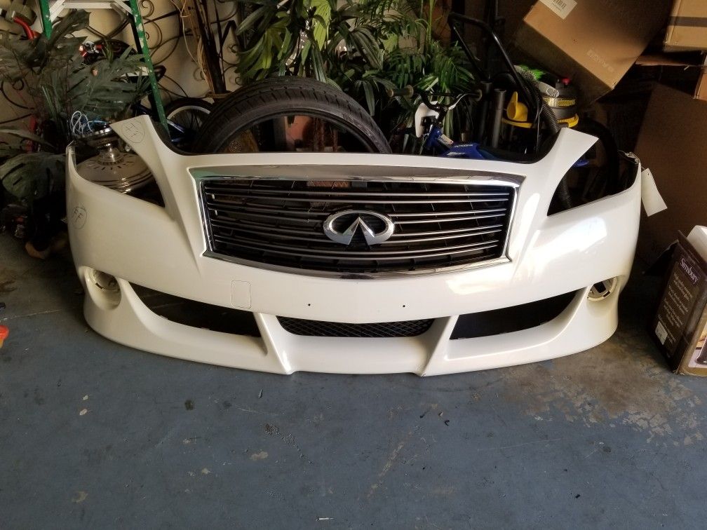 2011-2014 INFINITI M56/M37 RARE AERO BUMPER