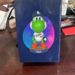 Yoshi Bubblehead