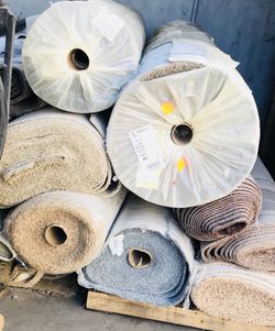 Carpet & vinyl planks
