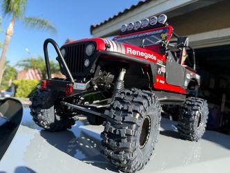 Axial SCX-10 III 1/10 Sc. New!