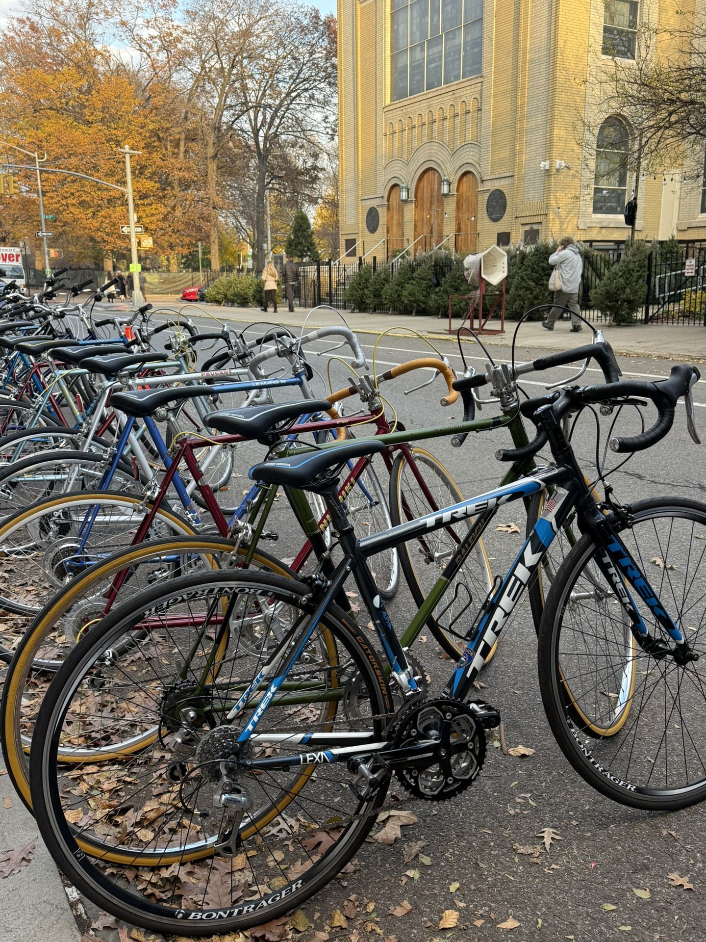 Bike sale DATE TBD ! Road Hybrid Commuter Bicycles $350-650