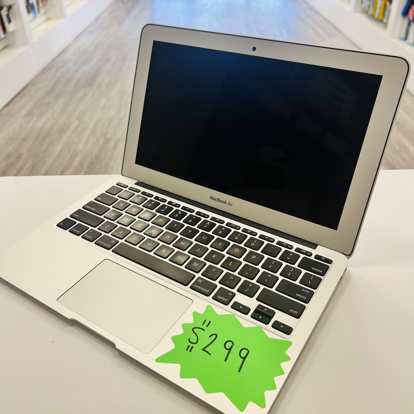 MacBook Air  2013 4gbram 128gb 