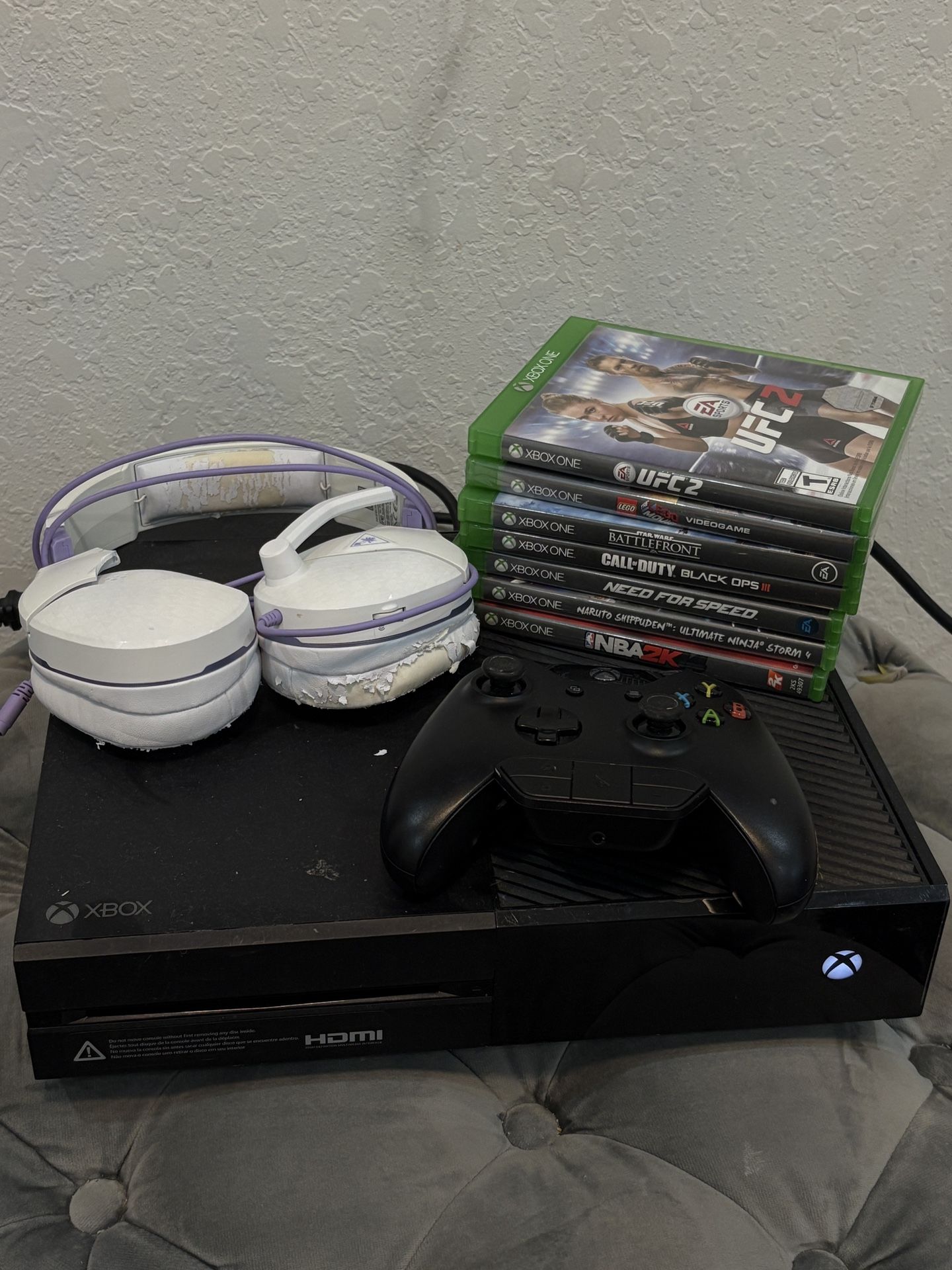 XBOX One Headphones And Games