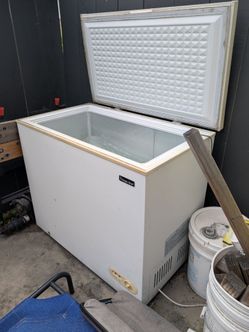Ice bath with thermometer $100.00