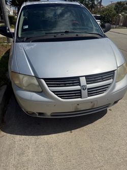2005 dodge caravan