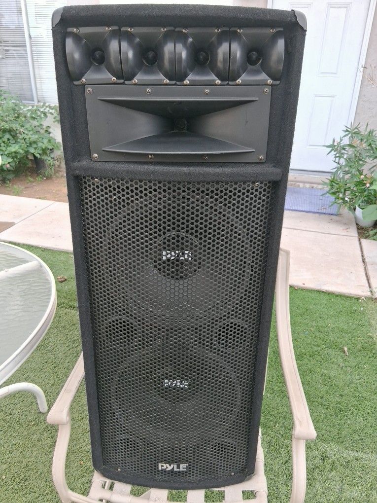 Pyle Speakers  1600 Watts