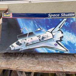 Revell Space Shuttle Model