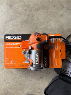1- 1/2 HP 1/4 in. Base router