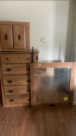 4 piece full wood  bedroom set