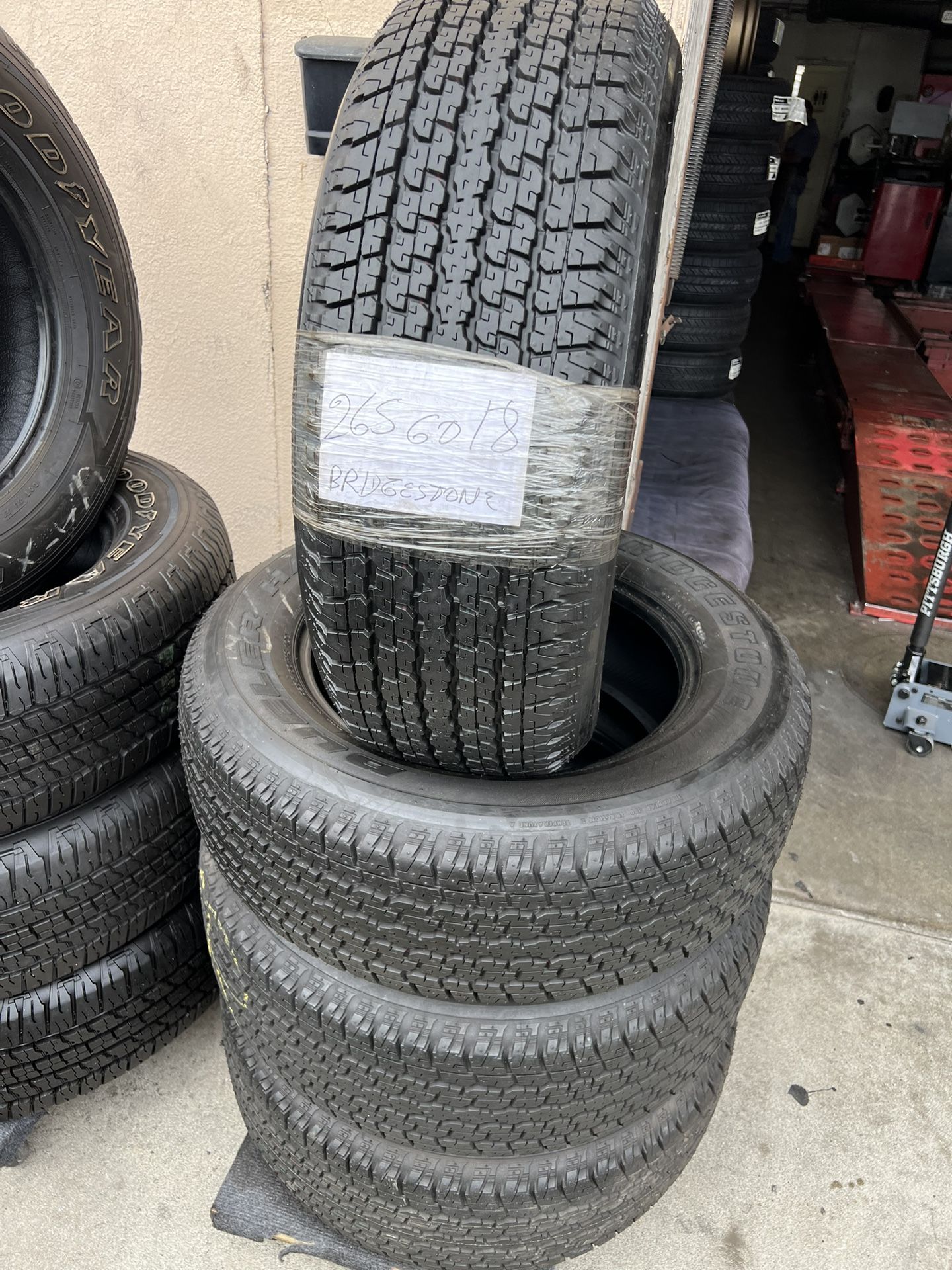 265/60/18 Bridgestone #4 Tires Like New Mount & Balance // Set De 4 Llantas Bridgestone Como Nuevas Ya Puestas