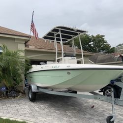 2021 trophy t bay 18.5