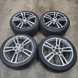 Porsche SUV Staggered Rims And Tires