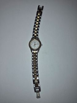 Woman's wristwatch