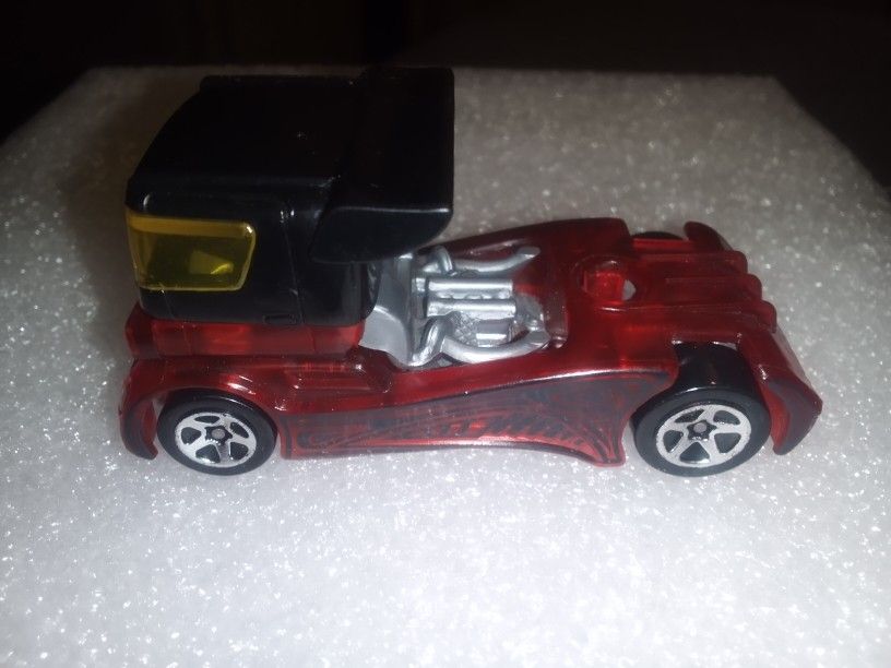 Pre-owned 1999 Semi-Fast Hot Wheels Red And Black