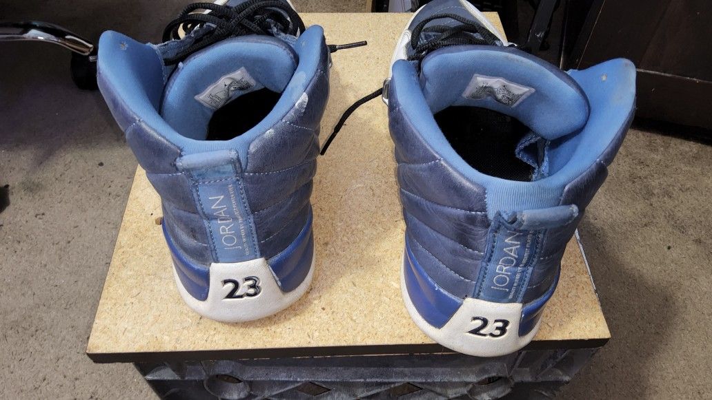 jordan twelve indigos