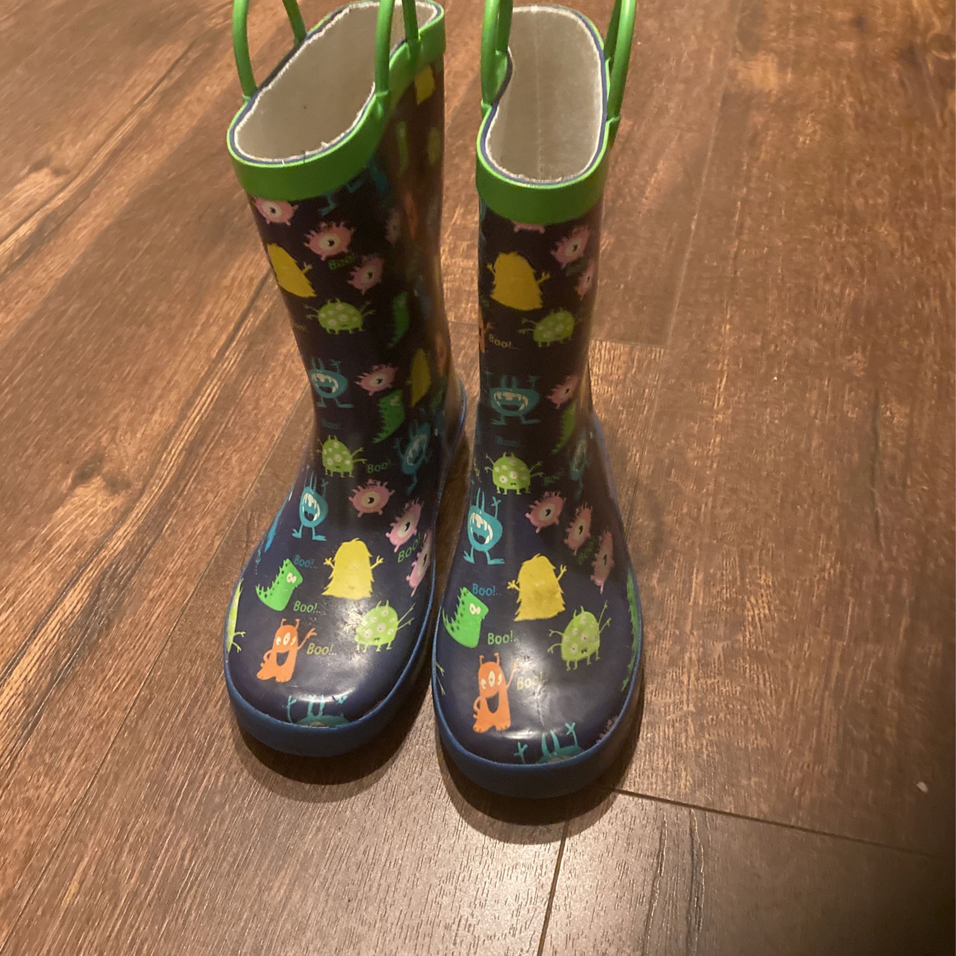 Rain Boot size 3