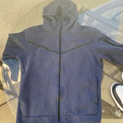 Nike Tech