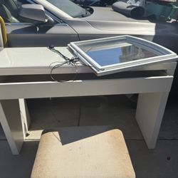 Vanity Desk And Stool