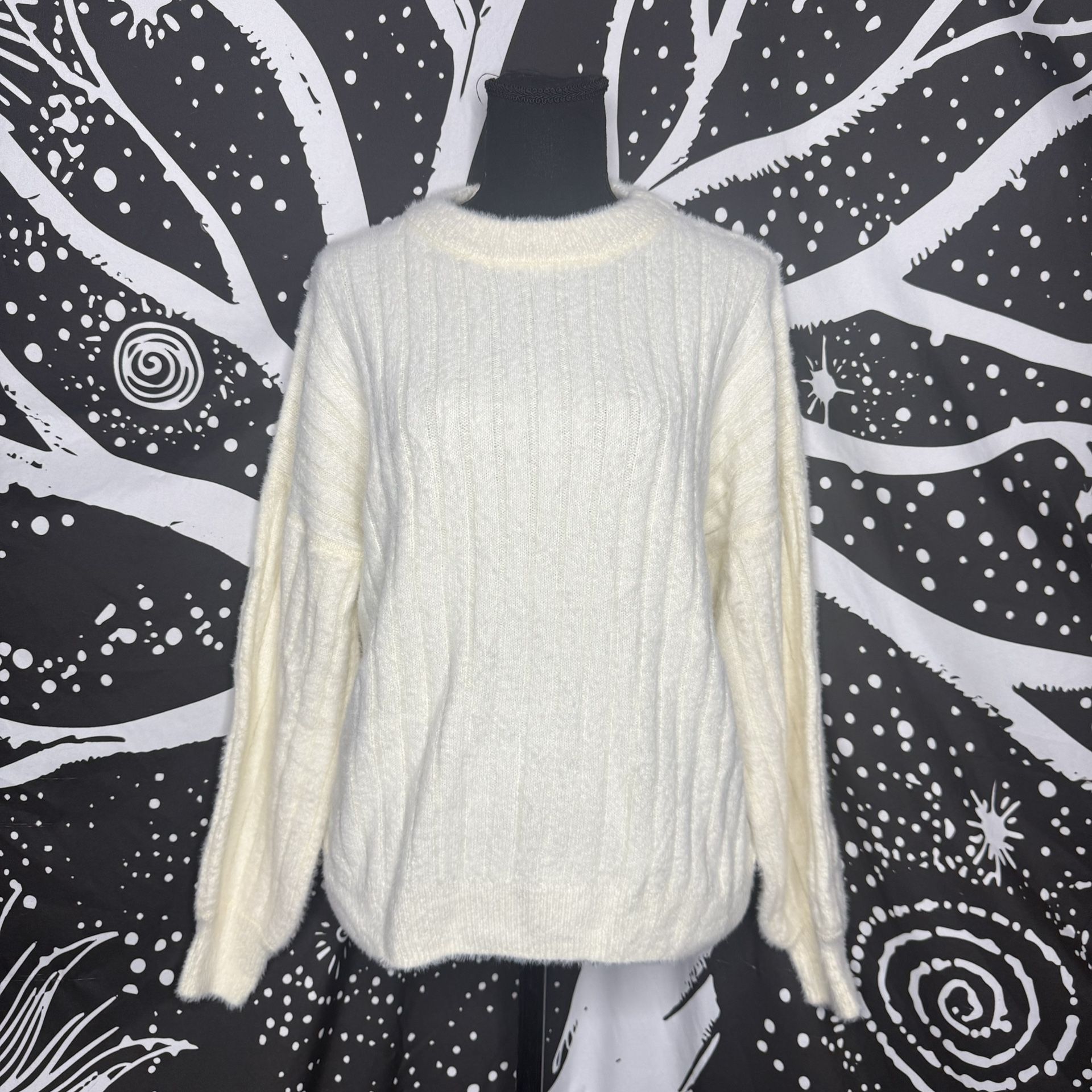 SO Women's Cream Cable Knit Sweater