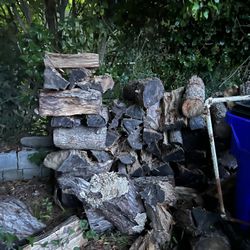 PECAN WOOD  (Smoker/Fire) FREE!!!!!
