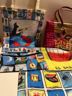 Chalupa items two bags, apron, money holder.