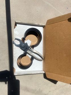 Piston ring compressor set