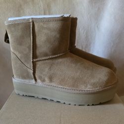 Kids Classic Mini Platform Uggs