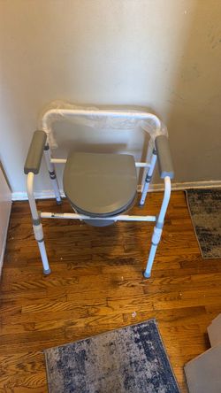 Guardian 3-in-1 Commode